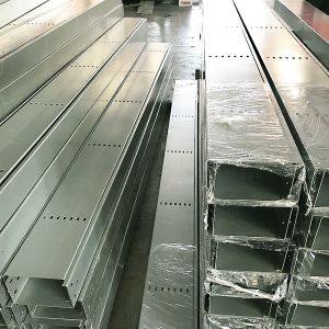 Máng-cáp-mạ-kẽm-nhúng-nóng250x100